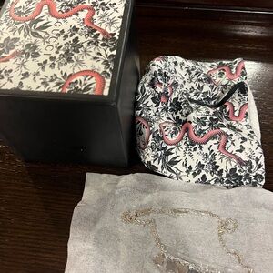 Gucci Silver Chain necklace BNEW